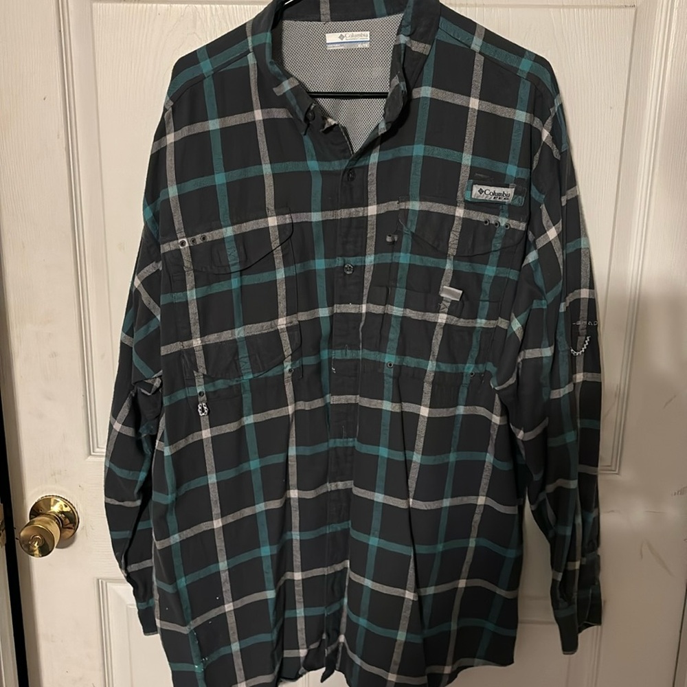 Columbia xl off flannel shirt